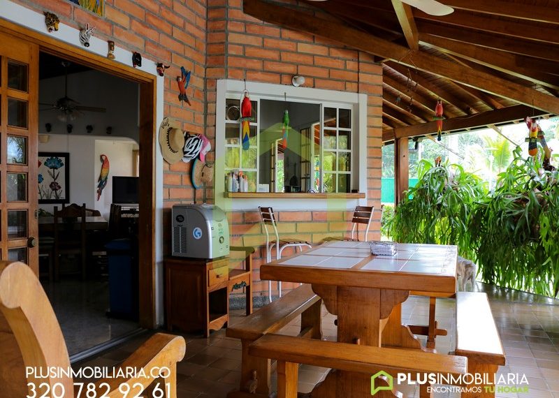 En Venta de Finca de Recreo Bolombolo, Antioquia, V231 (14)